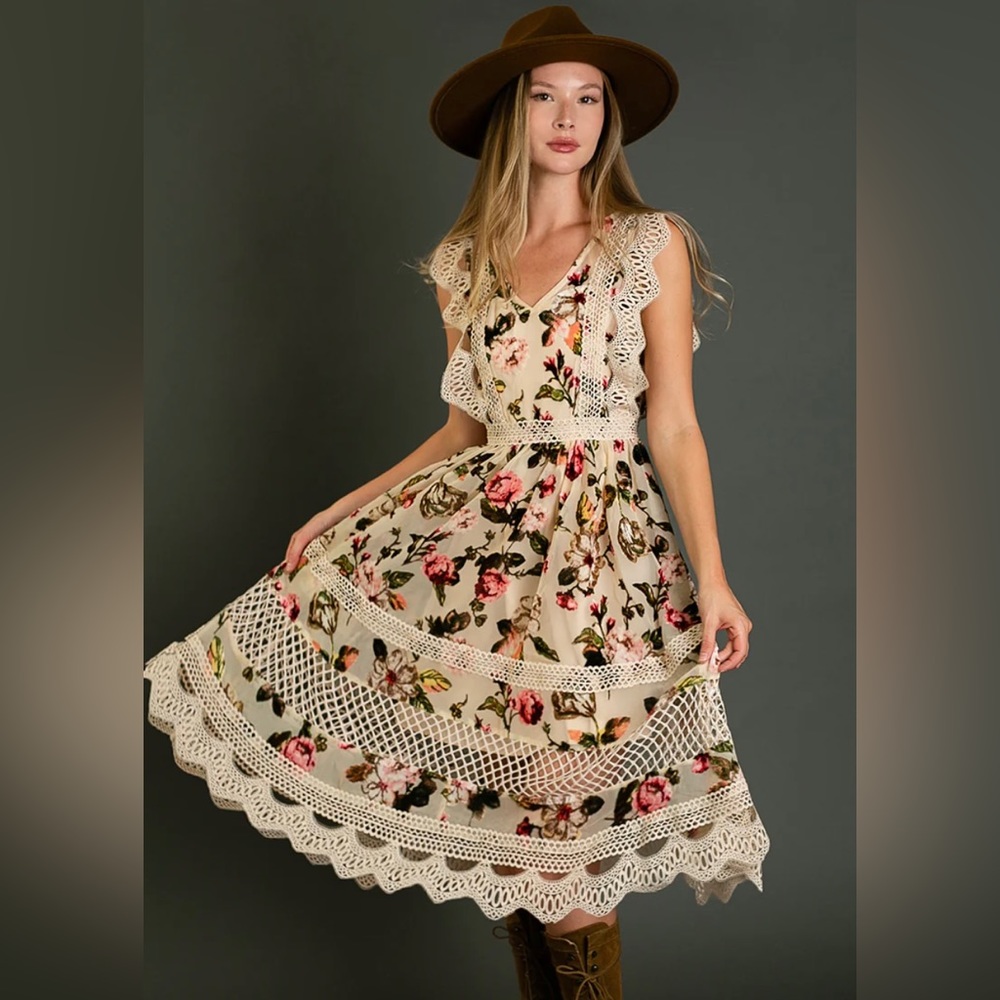 NWOT Joyfolie Lannah Dress